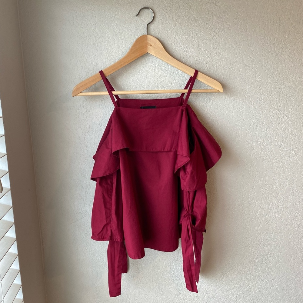 {Topshop} Off-Shoulder Top